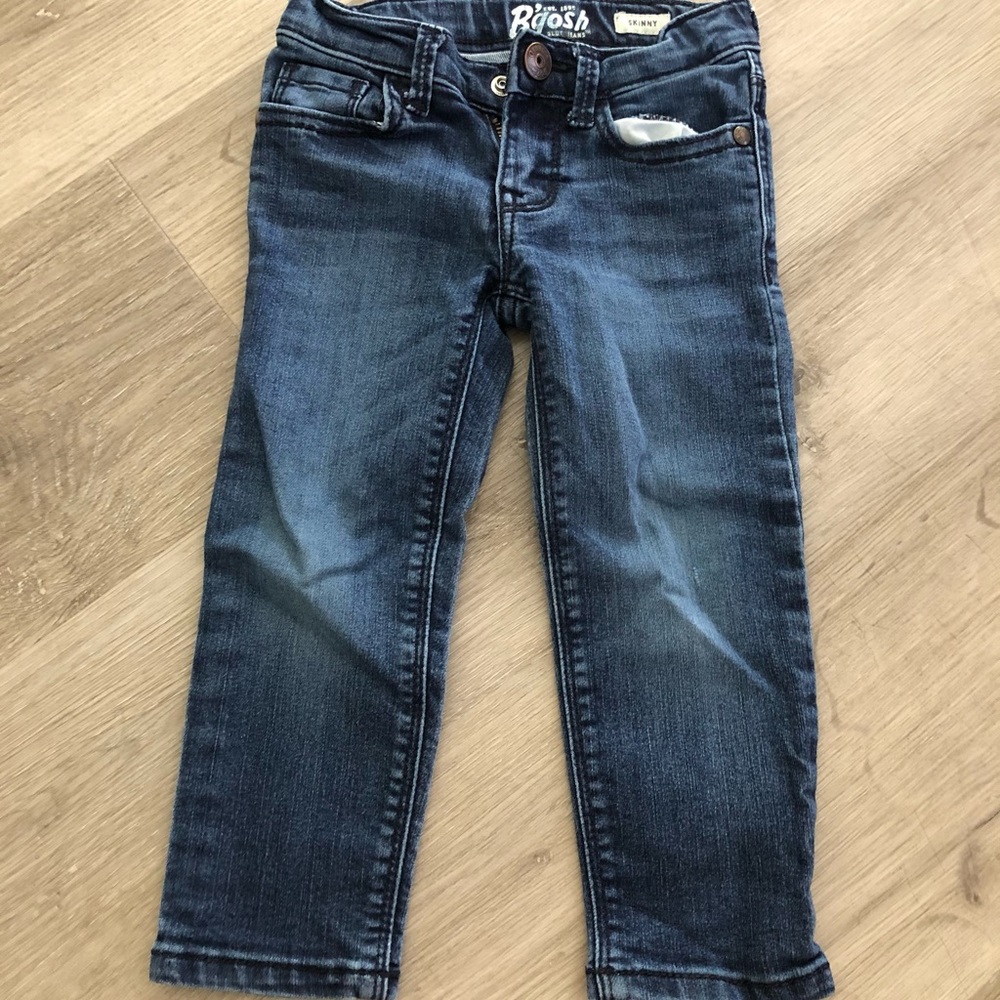 Skinny blue jeans